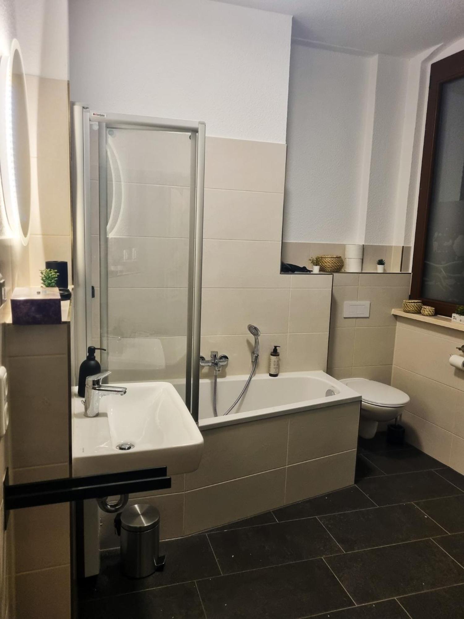 Maremar - Design Maisonette Altstadt - 4 Pers - 57Qm - Luxus Boxspringbett - Kueche - Arbeitsplatz - Privater Parkplatz Грайц Экстерьер фото